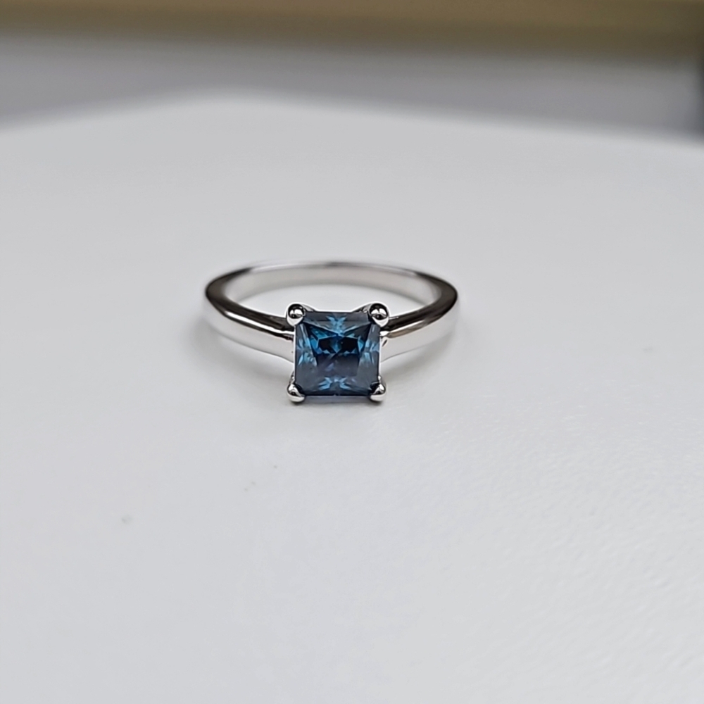 1ct Royal Blue Princess Cut Moissanite Ring